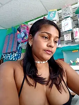Snapshot of anaesca chatting on 02/11/25, 02:46 anaesca online show from 02/11/25, 02:46