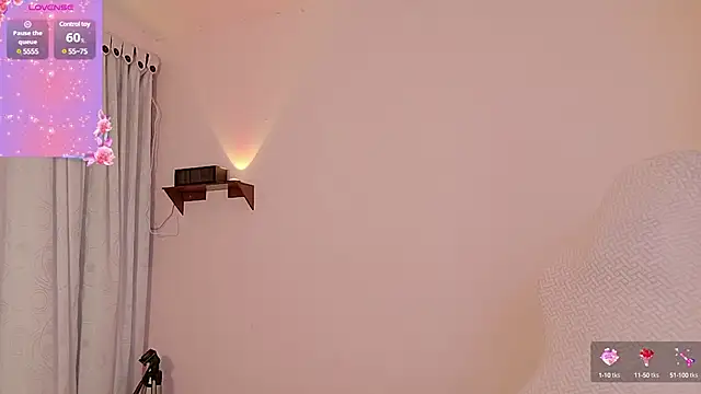 Snapshot of juli_juliana chatting on 01/31/25, 01:33 juli juliana online show from 01/31/25, 01:33
