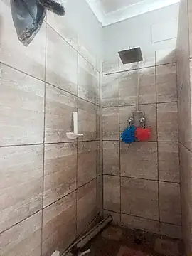 Snapshot of Missmesexycouple69 chatting on 09/19/25, 06:15 Missmesexycouple69 online show from 09/19/25, 06:15