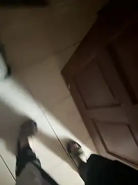 chih515 online show from 01/22/25, 01:31