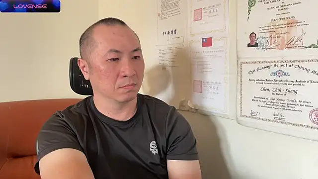 chih515 online show from 01/24/25, 04:05