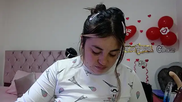 Snapshot of lanaqueen699 chatting on 03/21/25, 12:17 lanaqueen699 online show from 03/21/25, 12:17