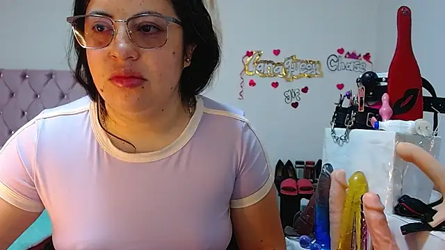 Snapshot of lanaqueen699 chatting on 09/09/25, 12:26 lanaqueen699 online show from 09/09/25, 12:26