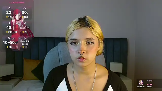 Snapshot of april_bunnyy chatting on 12/11/24, 08:07 april bunnyy online show from 12/11/24, 08:07