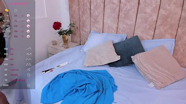 Katrina baurii online show from 02/27/25, 01:07