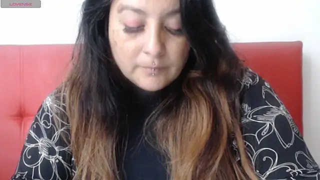 Snapshot of amydeepqueen chatting on 12/02/24, 11:45 amydeepqueen online show from 12/02/24, 11:45