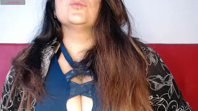 Snapshot of amydeepqueen chatting on 12/13/24, 11:34 amydeepqueen online show from 12/13/24, 11:34