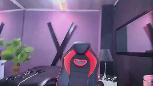 AmorMia online show from 10/08/25, 08:06