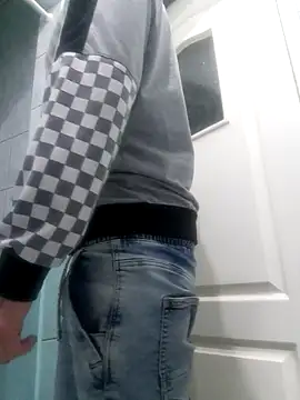 Snapshot of Diabel86 chatting on 09/14/25, 05:34 Diabel86 online show from 09/14/25, 05:34