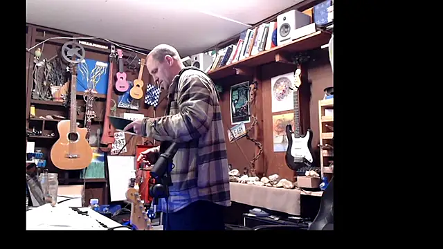 itsjameswebbscope online show from 03/06/25, 04:52