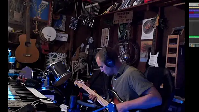 itsjameswebbscope online show from 09/17/25, 06:26