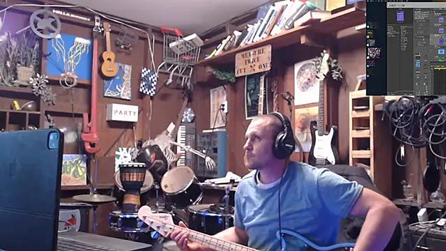 itsjameswebbscope online show from 11/03/25, 06:14