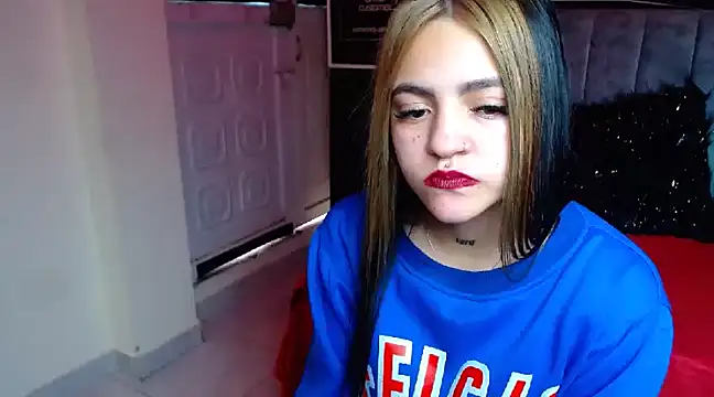 Violettasquirt online show from 01/15/25, 06:19