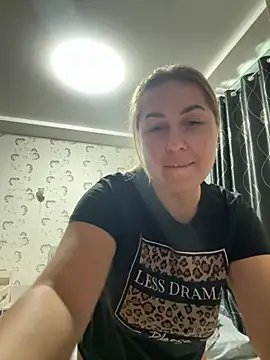 Snapshot of KisssAmmeli chatting on 09/14/25, 07:07 KisssAmmeli online show from 09/14/25, 07:07