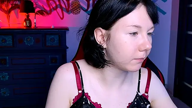 Snapshot of NancyMartinez chatting on 10/04/25, 09:07 NancyMartinez online show from 10/04/25, 09:07