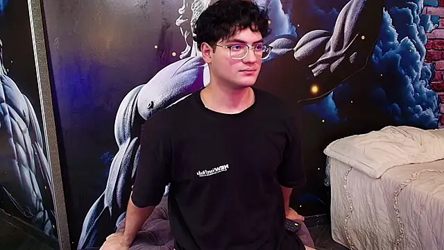 Snapshot of Mark_Evans1_ chatting on 03/08/25, 07:42 Mark Evans1  online show from 03/08/25, 07:42