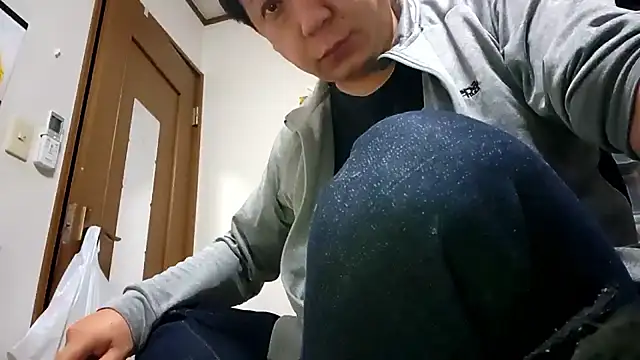 07YUKIO online show from 10/29/25, 09:11