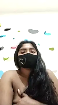 Snapshot of Lina-Rose chatting on 03/19/25, 01:51 Lina-Rose online show from 03/19/25, 01:51
