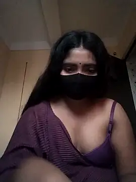 Snapshot of Lina-Rose chatting on 10/11/25, 01:27 Lina-Rose online show from 10/11/25, 01:27