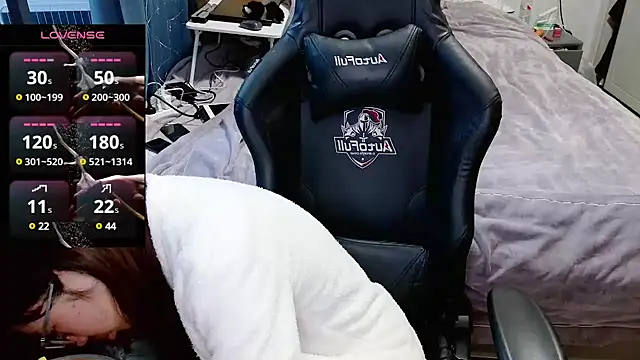 Angelababy001 online show from 01/08/25, 07:34