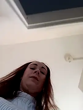 Snapshot of Teagan_B chatting on 09/09/25, 08:25 Teagan B online show from 09/09/25, 08:25