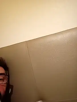 pana1978loco online show from 10/03/25, 05:26