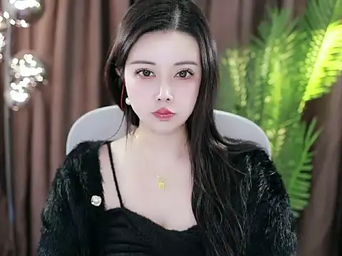 Qiaoqiao  online show from 01/17/25, 08:11