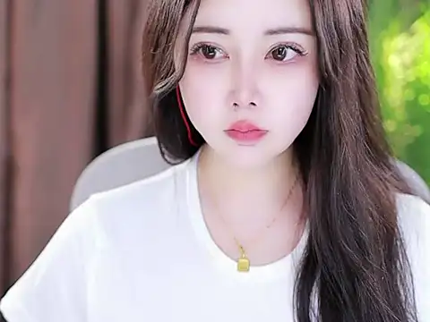 Qiaoqiao  online show from 01/30/25, 04:34