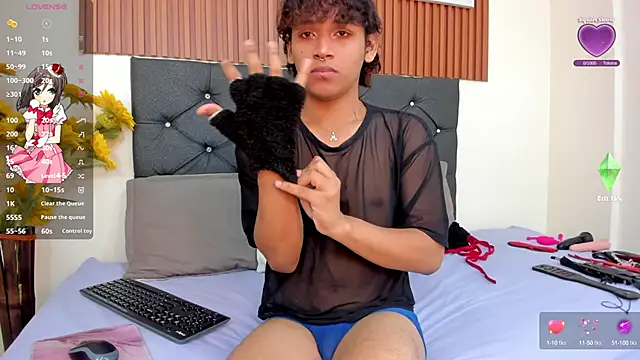 Snapshot of axel_ps chatting on 12/17/24, 03:17 axel ps online show from 12/17/24, 03:17