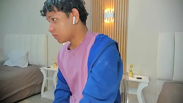 axel ps online show from 10/16/25, 02:23