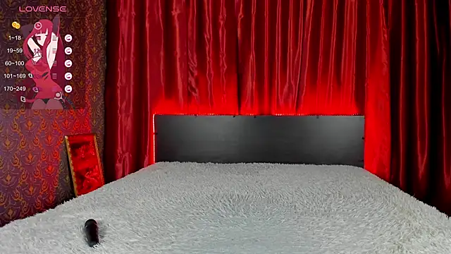 Snapshot of Witch_Lady chatting on 01/28/25, 07:11 Witch Lady online show from 01/28/25, 07:11