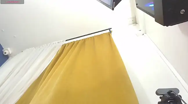 ysabel sanchez4 online show from 12/15/24, 02:08