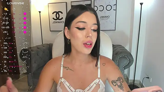 zoee jackson online show from 12/29/24, 06:49