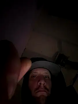 matte36  online show from 10/26/25, 04:07