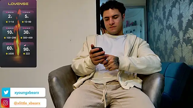 xlittle xbearx online show from 03/06/25, 03:02