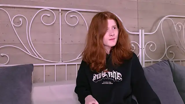 ZaynGraham online show from 10/07/25, 05:15