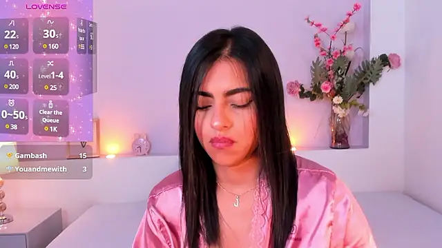 Snapshot of AmyBarton02 chatting on 12/06/24, 07:12 AmyBarton02 online show from 12/06/24, 07:12