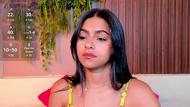 Snapshot of AmyBarton02 chatting on 10/21/25, 04:19 AmyBarton02 online show from 10/21/25, 04:19