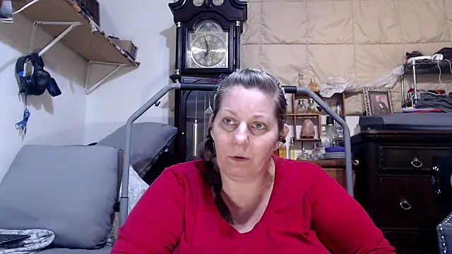 ladyscarlotta online show from 09/19/25, 03:56