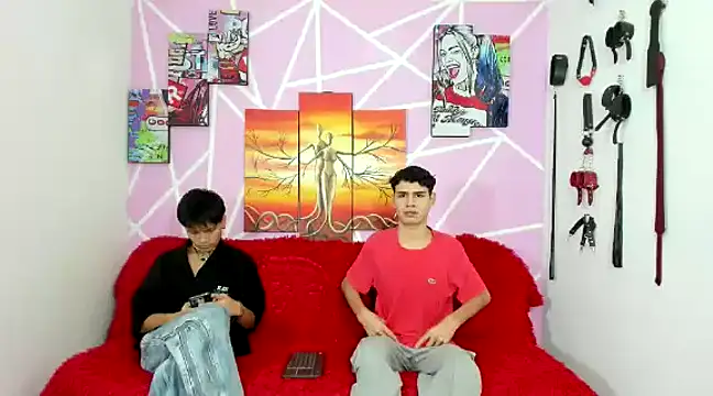 Fresahot2005 online show from 12/16/24, 08:05