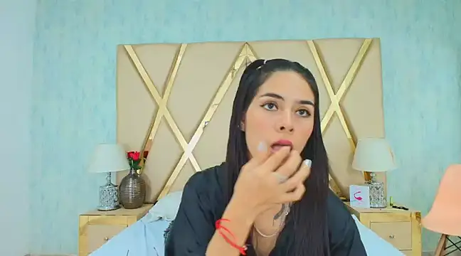 NicoleEsposito online show from 03/12/25, 09:55