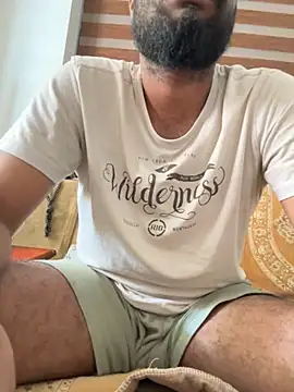 hardfukr0088 online show from 10/18/25, 08:04