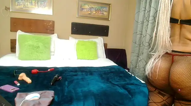 MidnightPassionxx online show from 01/31/25, 07:40