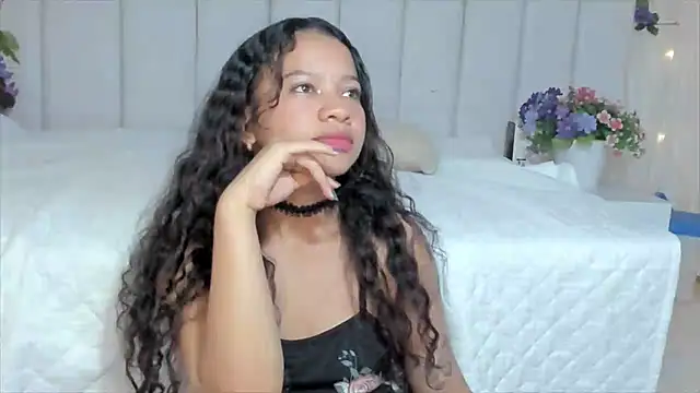 Snapshot of brithany_rousee chatting on 02/22/25, 10:31 brithany rousee online show from 02/22/25, 10:31