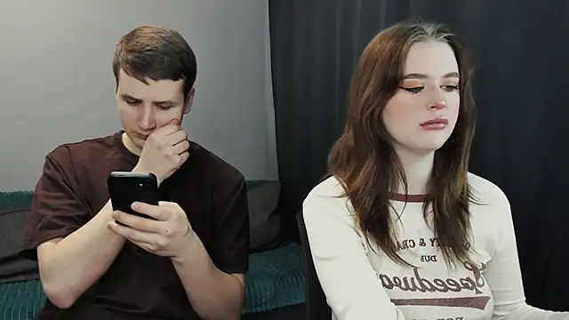 Snapshot of Pinku_kitsune chatting on 03/06/25, 10:30 Pinku kitsune online show from 03/06/25, 10:30