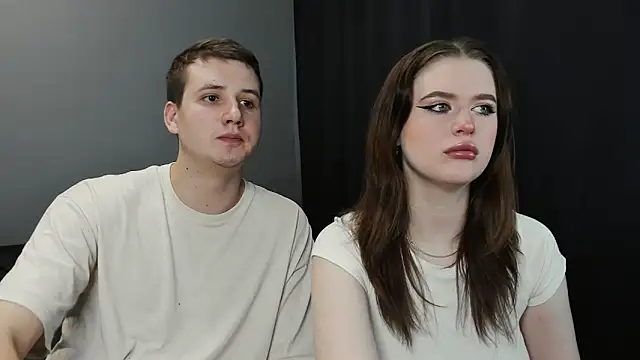 Snapshot of Pinku_kitsune chatting on 03/07/25, 10:35 Pinku kitsune online show from 03/07/25, 10:35