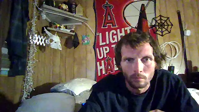 Snapshot of luke_thighwalker2469 chatting on 01/01/25, 09:52 luke thighwalker2469 online show from 01/01/25, 09:52