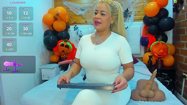 Dulcex69 online show from 10/17/25, 01:35