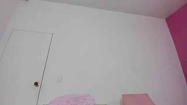 Snapshot of antonella_bonne chatting on 03/08/25, 01:28 antonella bonne online show from 03/08/25, 01:28