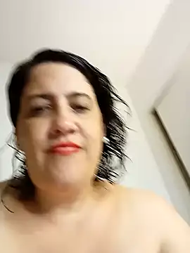 Snapshot of Sole_Love chatting on 02/01/25, 01:20 Sole Love online show from 02/01/25, 01:20